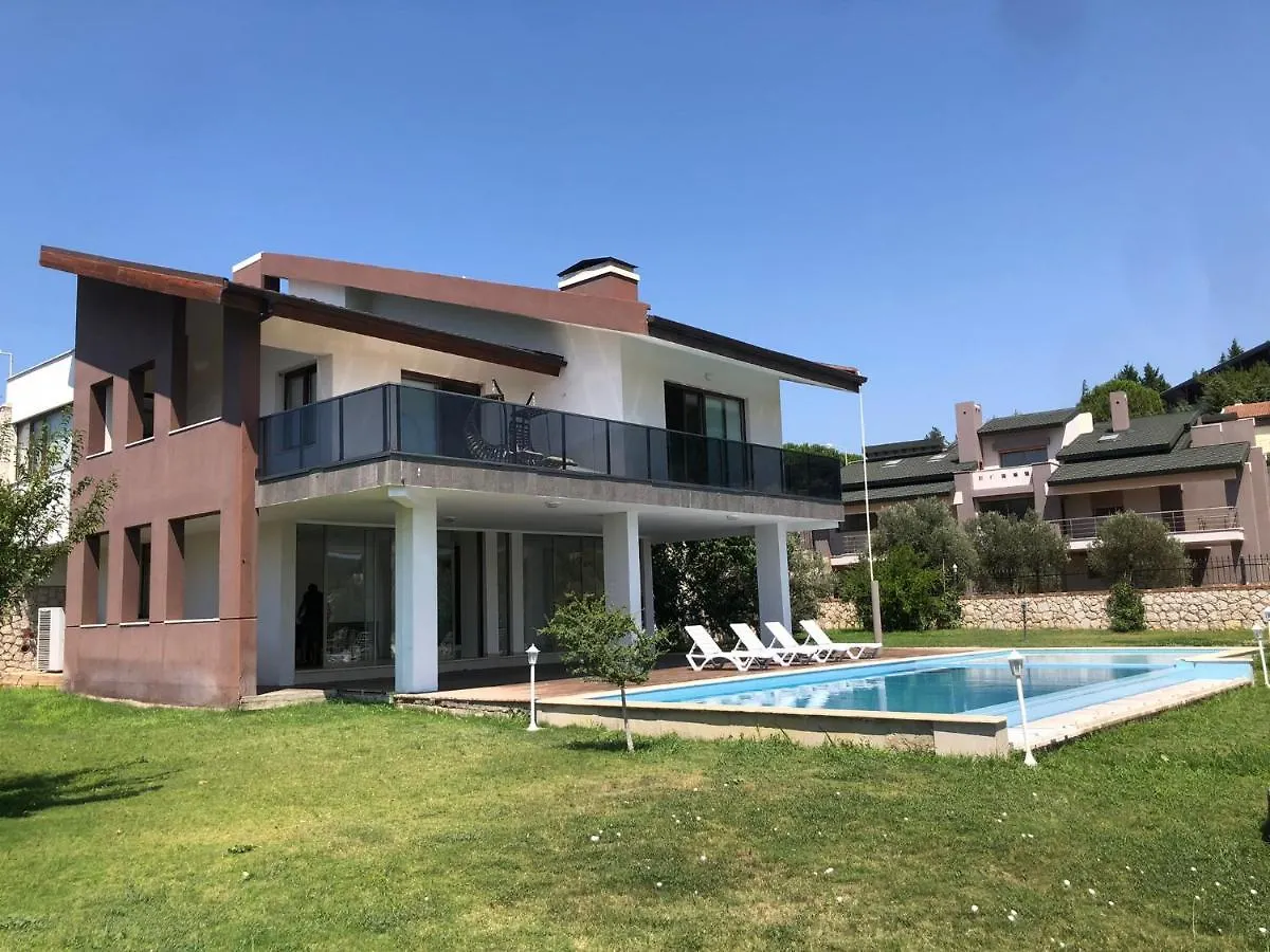 Willa Urla Turkey