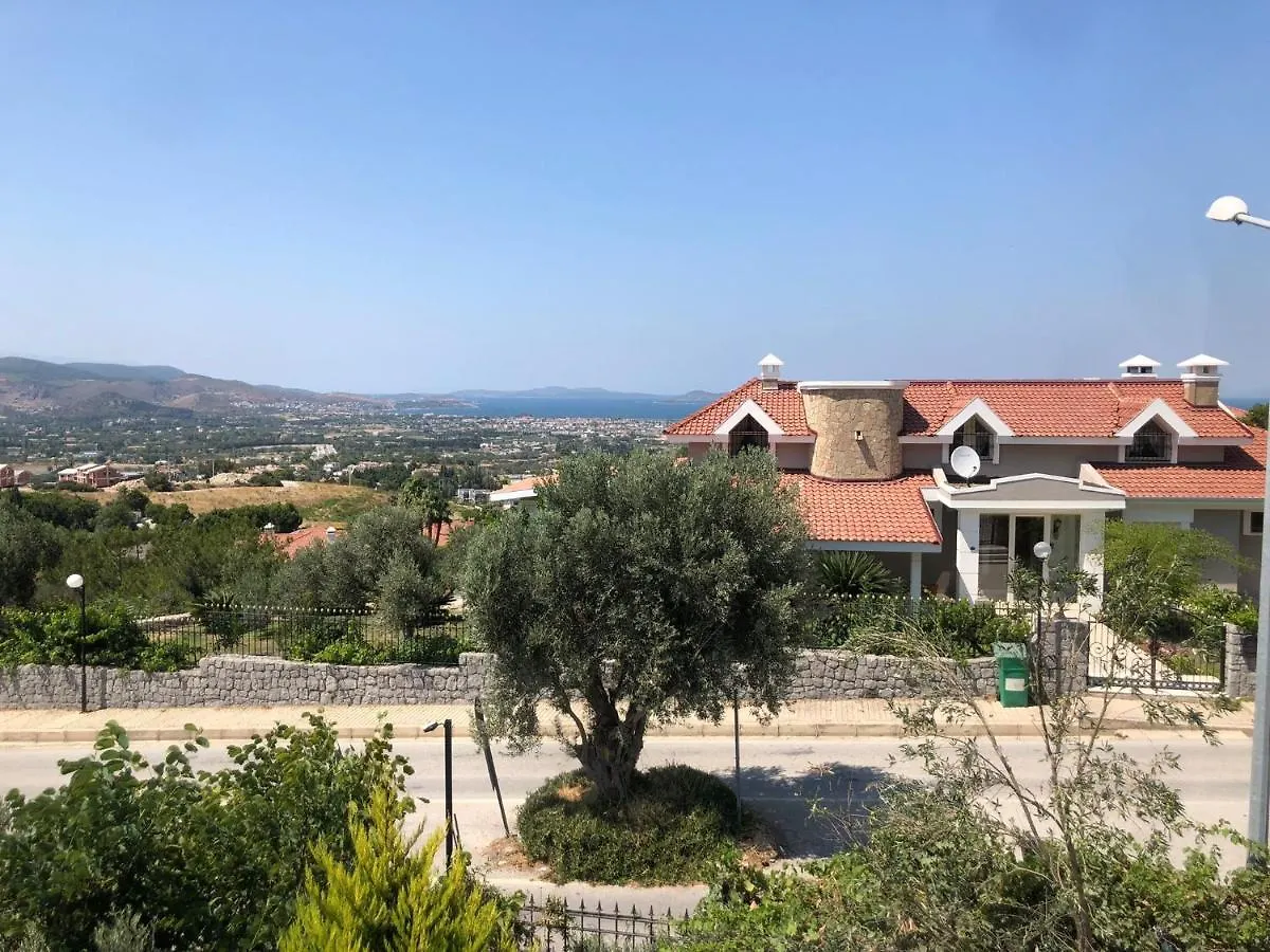 Willa Urla 0*,  Turkey